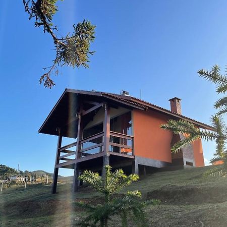 Chales Vale Das Araucarias Bairro Dos Oncas Goncalves Bagian luar foto